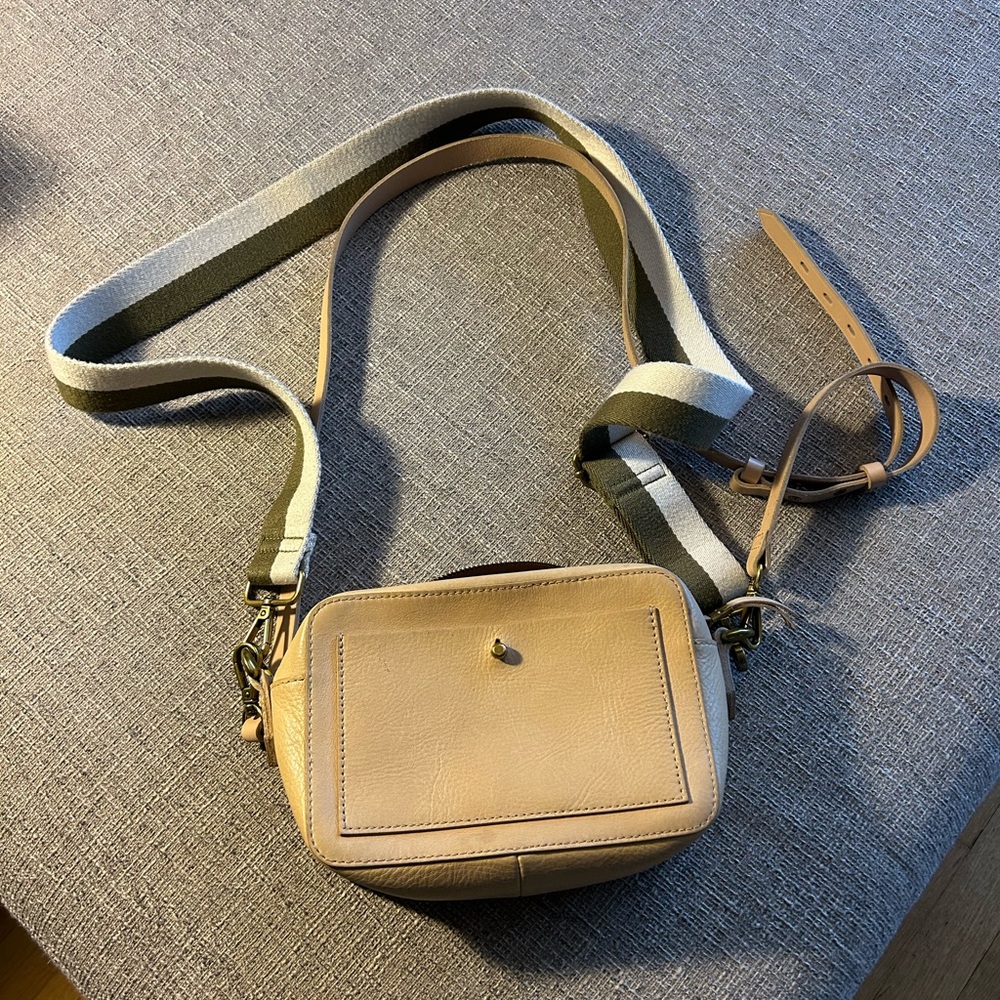 Madewell Transport Camera Bag Crossbody Light Tan